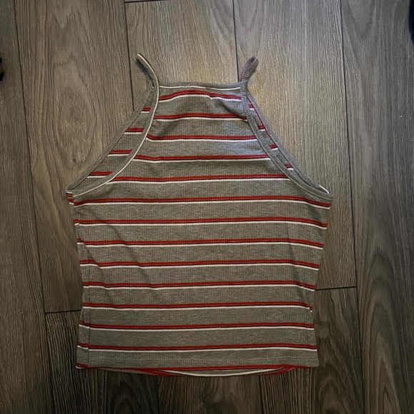 Cute Halter Top - Picture 2 of 2